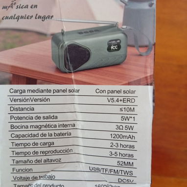 Radio recargable marca Fcc, solar y AC - 2/2