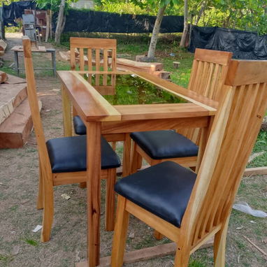 Comedor de Madera con 4 Sillas - 2/3