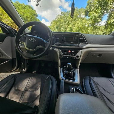 Hyundai Elantra - 5/8