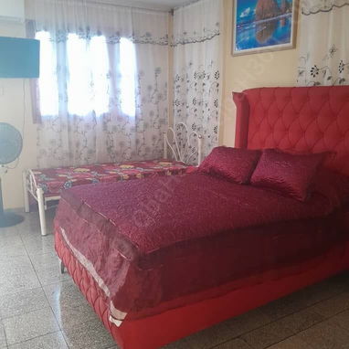 RENTA hostal de 6 habitaciones y piscina EN LA CIUDAD  DE HOLGUIN,  con Qba Hostin 360 - 7/10