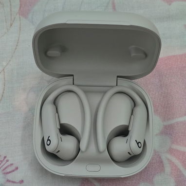 AUDÍFONOS AIRPODS ORIGINALES PARA IPHONE - Img 122326697