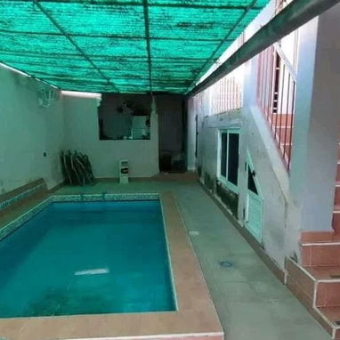 Casa con piscina - Img 117539779