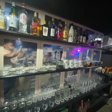 Wattassap 55432935 llama ya  es casa mas negocio d Bar en Miramar 🏠🏠🏠🏠 OJo en la venta de la casa c incluye un camió - 5/10