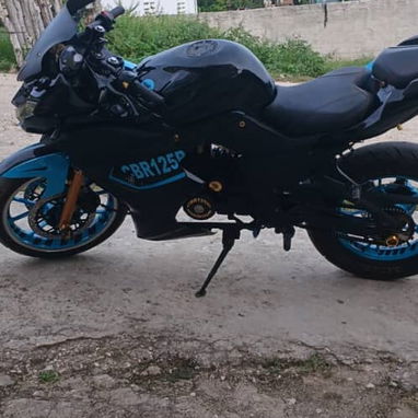 ¡A LA VENTA! Moto Deportiva CBR 125cc  ​🔥 ¡Estilo deportivo, rendimiento y economía en un solo paquete! 🔥  ​ - 2/2