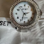 Reloje unisex, marca suiza Jet Set, NUEVO - Img 46839390