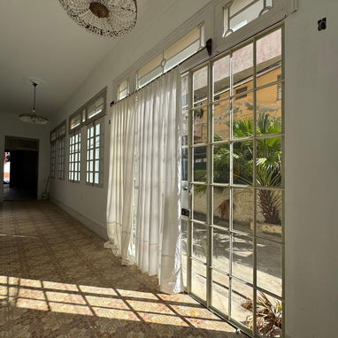 SE ALQUILA CASA EN VEDADO - Img 124869293