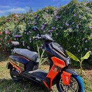 MOTO ELÉCTRICA TOPMAQ S90   ⚙️CARACTERÍSTICAS :  • 3000 Wats  • ⁠72 Volt  • ⁠45 Amp  • ⁠Autonomía de 100-120 km • ⁠Caja - Img 55719999