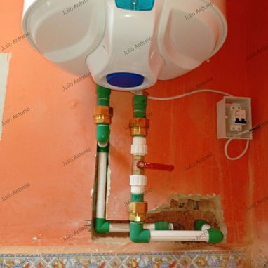 Instalación de calentador eléctrico. Plomero en la habana, plomero de cobre, piezas de cobre para agua. Móvil 55372513 - Img 126421493