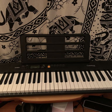 Piano Casio - Img 124766082