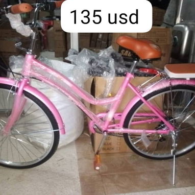 Bicicletas de varios colores - 3/4