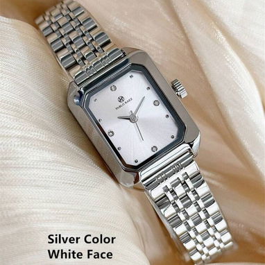 Reloj de mujer marca Pablo raez de excelente calidad dorado y plateado - 2/3