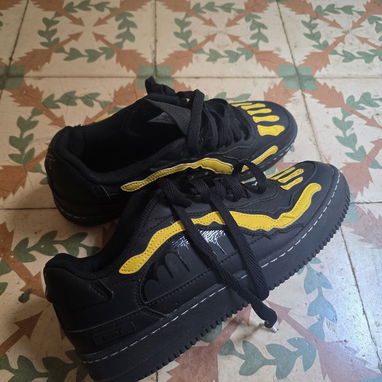 Zapatos de hombre, poco uso - Img 122993856