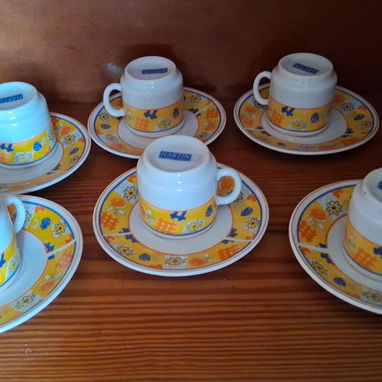 Vasos y tacitas de cafe - Img 123213880
