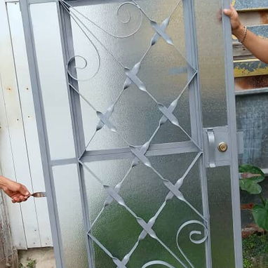 Fabricamos puertas y ventanas de hierro - Img 124265833