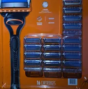 Set de máquina de afeitar 🪒 ( Guillet) de 16 y 13 respuestos, totalmente originales 50 USD o el pago en MN al cambio 💱 - Img 49869736