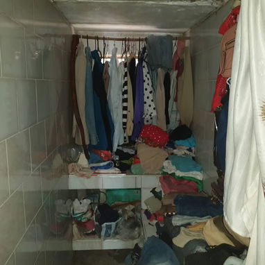 CASA DE 2 NIVELES EN VENTA – SANTO SUÁREZ** ✨🏡 - 5/10