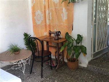 Casa independiente de un cuarto de manzana en el mismísimo centro de la ciudad de la Habana - Img 66232567
