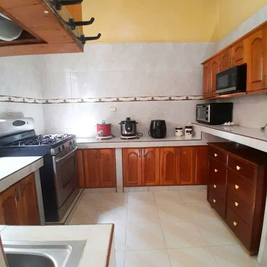 Venta de casa grande en playa - 7/10