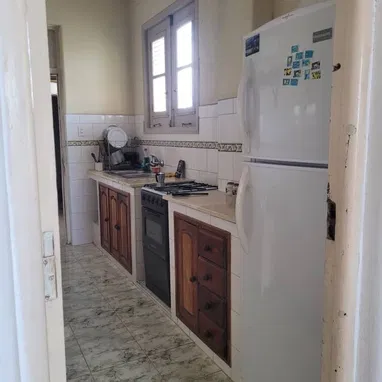 J Apartamento de renta lineal y por noche en Vedado con estabilidad electrica mas respaldo energetico VED015 - 9/9