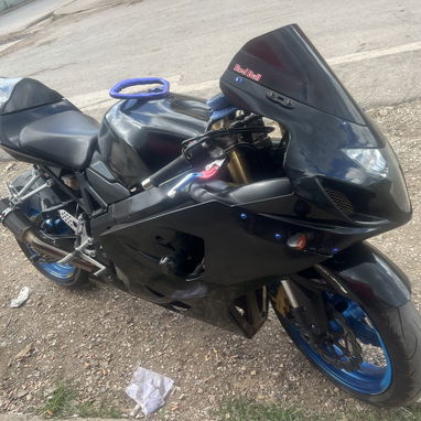 Vendo o hago negocio zusuki gsxr-600cc - 4/4