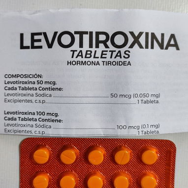 ALOPURINOL-AMLODIPINA-LEVOTIROXINA-CAPTOPRIL-LISINOPRIL-ENALAPRIL-FUROSEMIDA-NIFEDIPINA-CLOPIDROGREL- METFORMINA - 2/4