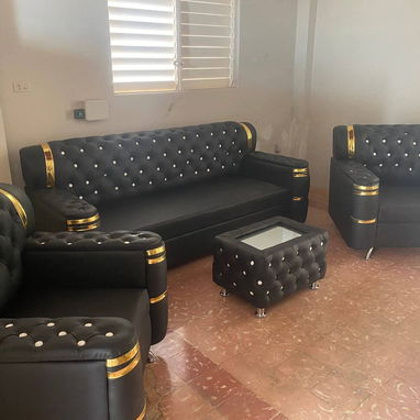 Buenos precios con domicilio gratis hasta la puerta de la casa y todo de primera mano no dudes en preguntar será bien at - 4/10