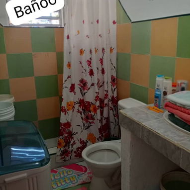 *$12.000usd CON TODO DENTRO.. CON AJUSTE. En venta apartamento de pasillo interior de pocos aptos (no solar) en Lawton, - Img 125604491