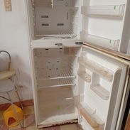 REFRIGERADOR SAMSUNG COOLTECH DE USO (2 PUERTAS) - PARA REPARAR O PIEZA - Img 56885179