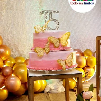 Tus 1️⃣5️⃣ Años👸. . Cuéntanos cómo lo soñaste 👌y nos encargaremos💪 que cada detalle sea igual - Img 123036616