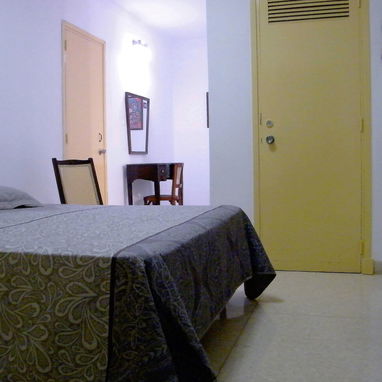 Renta Lineal Apartamento Nuevo Vedado, 2 habitaciones, para técnicos y estudiantes extranjeros, personal Embajadas ... - Img 125022696