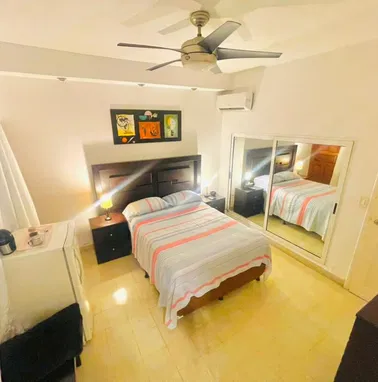 SE RENTAN HABITACIONES CLIMATIZADAS EN EL VEDADO POR LINEA Y G. 58274462 - Img 63211340