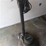 Vendo 2 maquinas de pulir piso profesionales. 2392385021 - Img 44228869