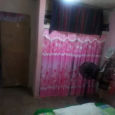Casa amplia con 2 hectáreas de tierra - 3/9