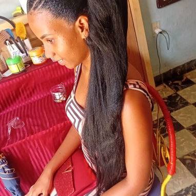 Trenza alta elegante - 2/5