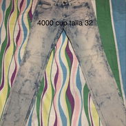 Pitusa  de mujer  color  azul  claro.  Talla  32. - Img 54926233