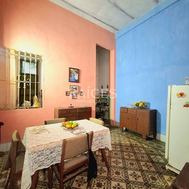 Casa Planta Baja de Biplanta con posibilidad de Garaje en Santo Suárez - $21 000 USD - 5/9