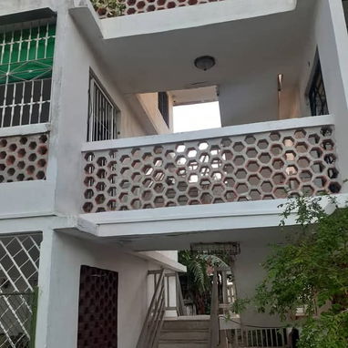 Apartamento 馃彉 espacioso, 1er.piso (16 escalones) de un edificio de 6 apartamentos en Guanabo (#12) - Img 119935170