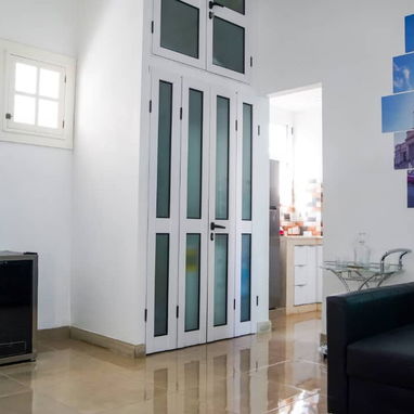 🚖 Apartamento de 1 Habitación en Centro Habana con Hermosas Vistas al Malecón (Generador eléctrico) REF 1417 - Img 109995842
