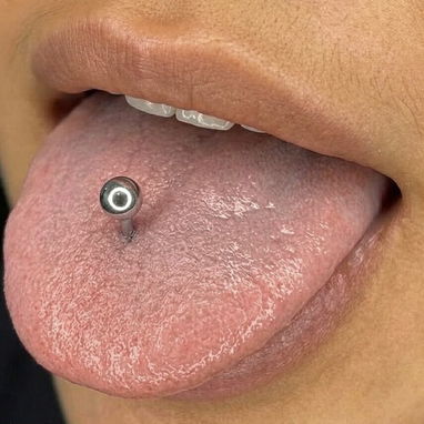Piercing - Img 123721497