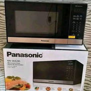 Microwave Panasonic 25 lts - Img 54930801