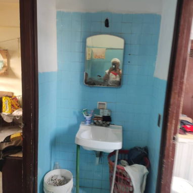 Vendo apto 1erp SSuárez 2/4 balcón 8000 - Img 123825169