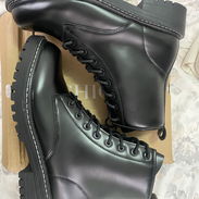Botas negras - Img 54639771
