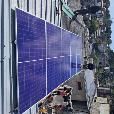 INSTALACIÓN DE INVERSORES Y PANELES SOLARES - Img 123341269