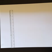 Cartulina blanca con brillo por ambas caras medida 50 cm x 35 cm - 180 gm - Img 45285141
