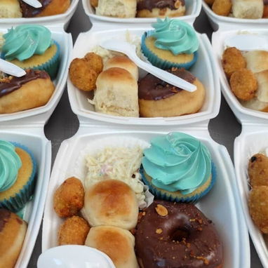 Para sus fiestas y eventos especiales amplia oferta gastronómica en La Habana. 54014500 WhatsApp - Img 125160334