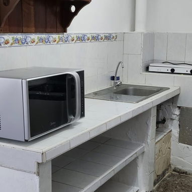 🏡 SE VENDE APARTAMENTO EN PISO 9 EN CENTRO HABANA, elevador 24/7 - Img 120930961