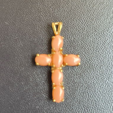 Crucifijo de Coral. - 4/10