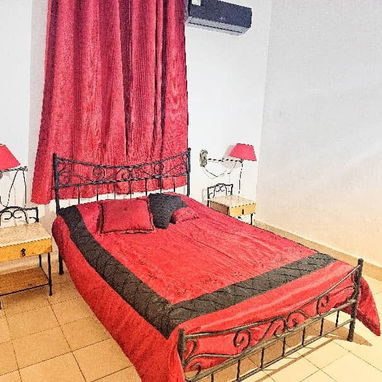 Apartamento en el Vedado en bajos. Zona de las letras - 3/10