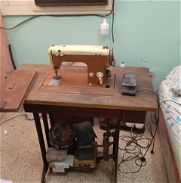 Máquina de coser electrica (antigua) - Img 45854855