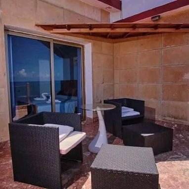 Se alquila hermosa casa de lujo pegada al mar con piscina. Vista al mar en Santa Fe, Playa - Img 121248870